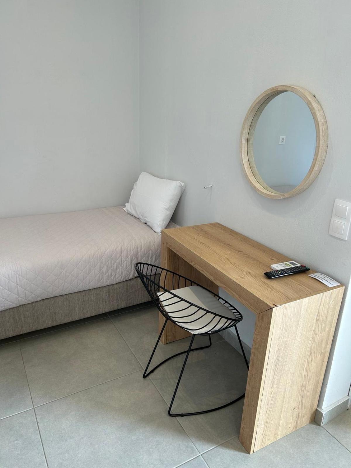 Euphoria Blue Studio Apartments Artemida  Bilik gambar